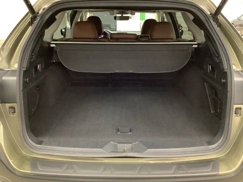 Certified 2021 Subaru Outback Touring w/ Popular Package #2 AWD/4WD image 15