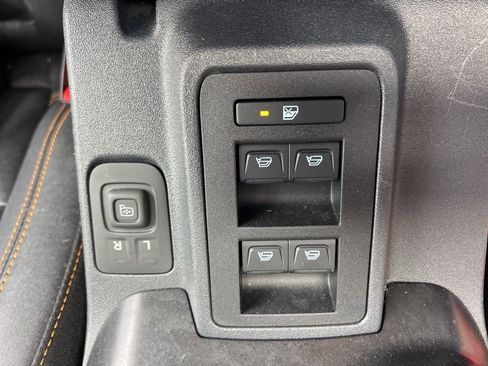Used 2023 Ford Bronco Badlands AWD/4WD image 27