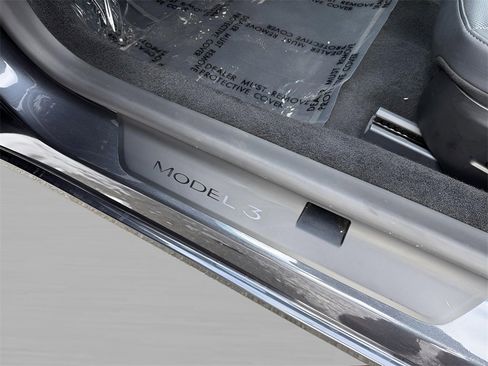 Used 2025 Tesla Model 3 Long Range image 14