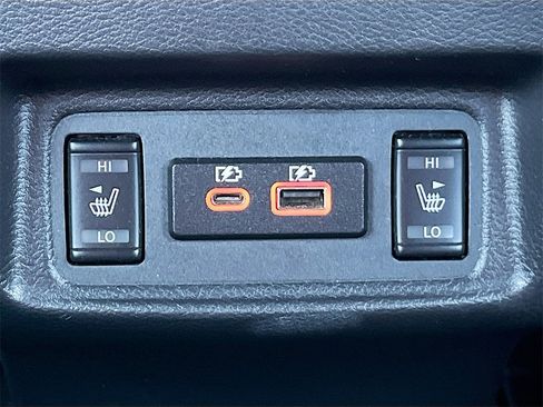 Used 2021 Nissan Maxima Platinum w/ 40th Anniversary Package image 27