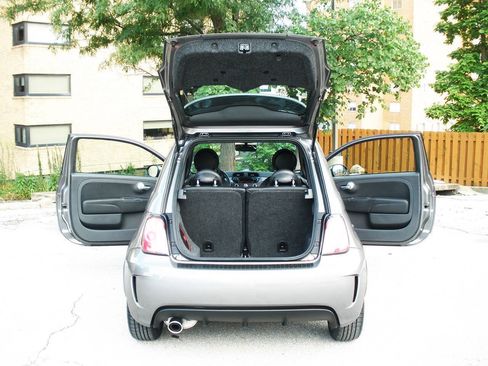 Used 2013 FIAT 500 Turbo Cattiva w/ Beats Audio Pkg FWD image 21