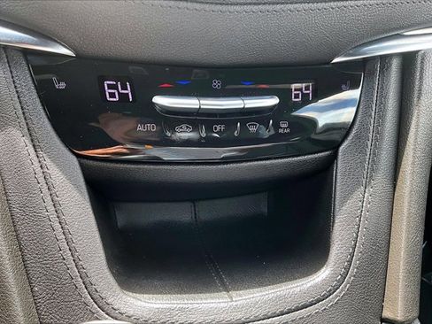 Used 2020 Cadillac XT5 Luxury image 23