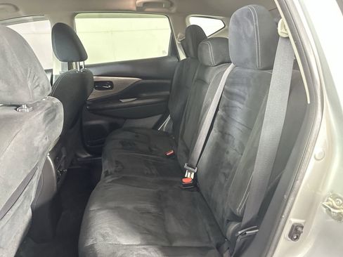 Used 2017 Nissan Murano SV image 27