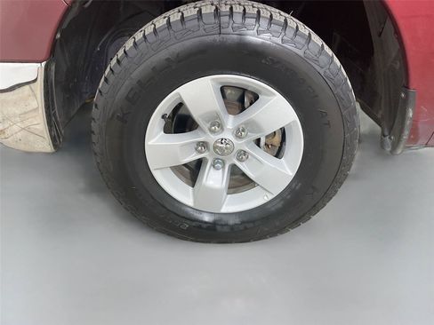 Used 2023 RAM 1500 Classic SLT w/ Protection Group AWD/4WD image 26