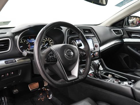 Used 2016 Nissan Maxima SR FWD image 23