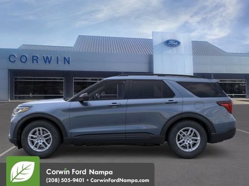 New 2026 Ford Explorer Active AWD/4WD image 4