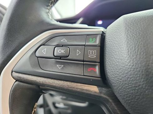 Used 2022 Jeep Grand Cherokee L Limited image 25