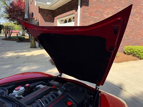 Used 2010 Chevrolet Corvette Grand Sport w/ Preferred Equipment Group image 63