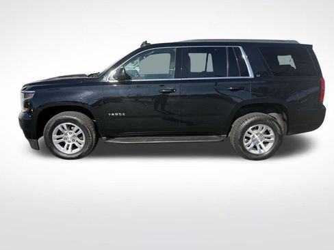 Used 2019 Chevrolet Tahoe LT image 3