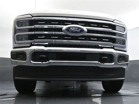 New 2026 Ford F250 Lariat w/ Lariat Ultimate Package image 25