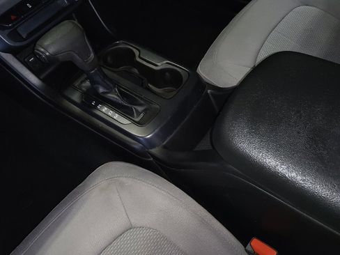 Used 2016 GMC Canyon W/T w/ Convenience Package image 26