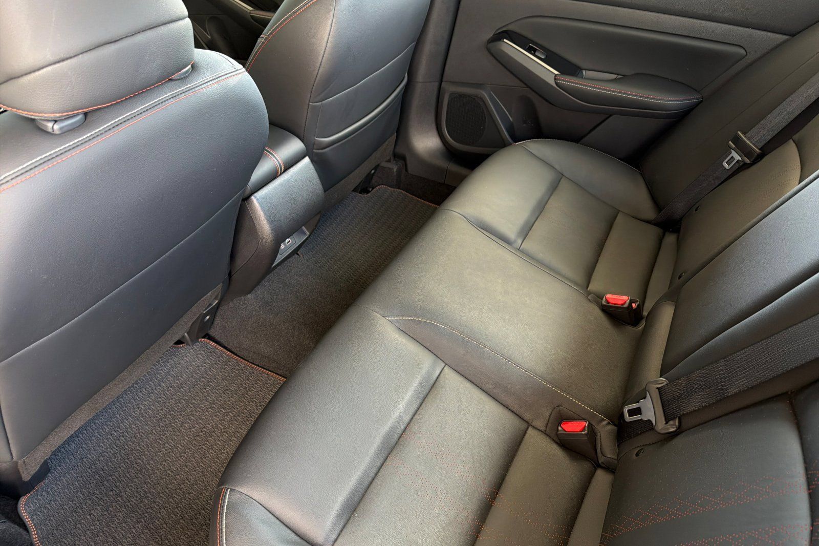 Used 2023 Nissan Altima 2.5 SR w/ SR Premium Package FWD image 13