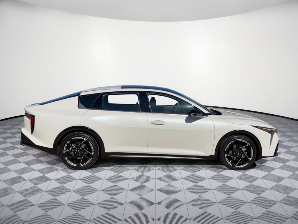 Used 2025 Kia K4 GT-Line w/ GT-Line Premium Package FWD image 8