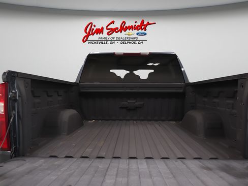 Used 2019 Chevrolet Silverado 1500 Custom Trail Boss w/ Custom Convenience Package AWD/4WD image 13