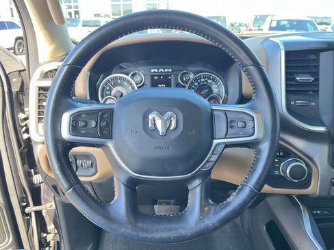 Used 2019 RAM 1500 Big Horn image 16