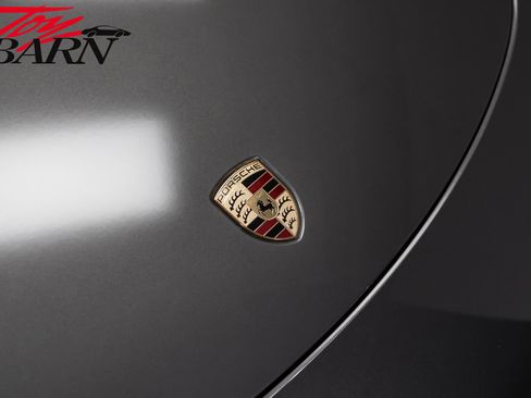Used 2016 Porsche 911 Carrera 4 AWD/4WD image 17