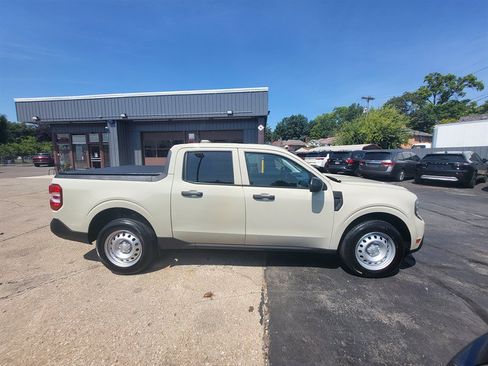 Used 2025 Ford Maverick XL w/ 4K Tow Package AWD/4WD image 8