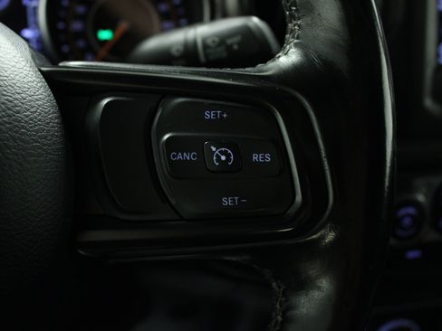 Used 2021 Jeep Gladiator Sport AWD/4WD image 21