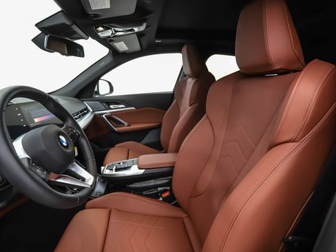 New 2026 BMW X2 xDrive28i w/ Technology Package AWD/4WD image 11