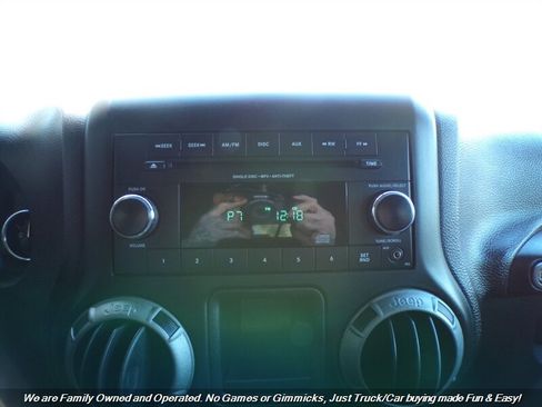 Used 2015 Jeep Wrangler Unlimited Sport image 35