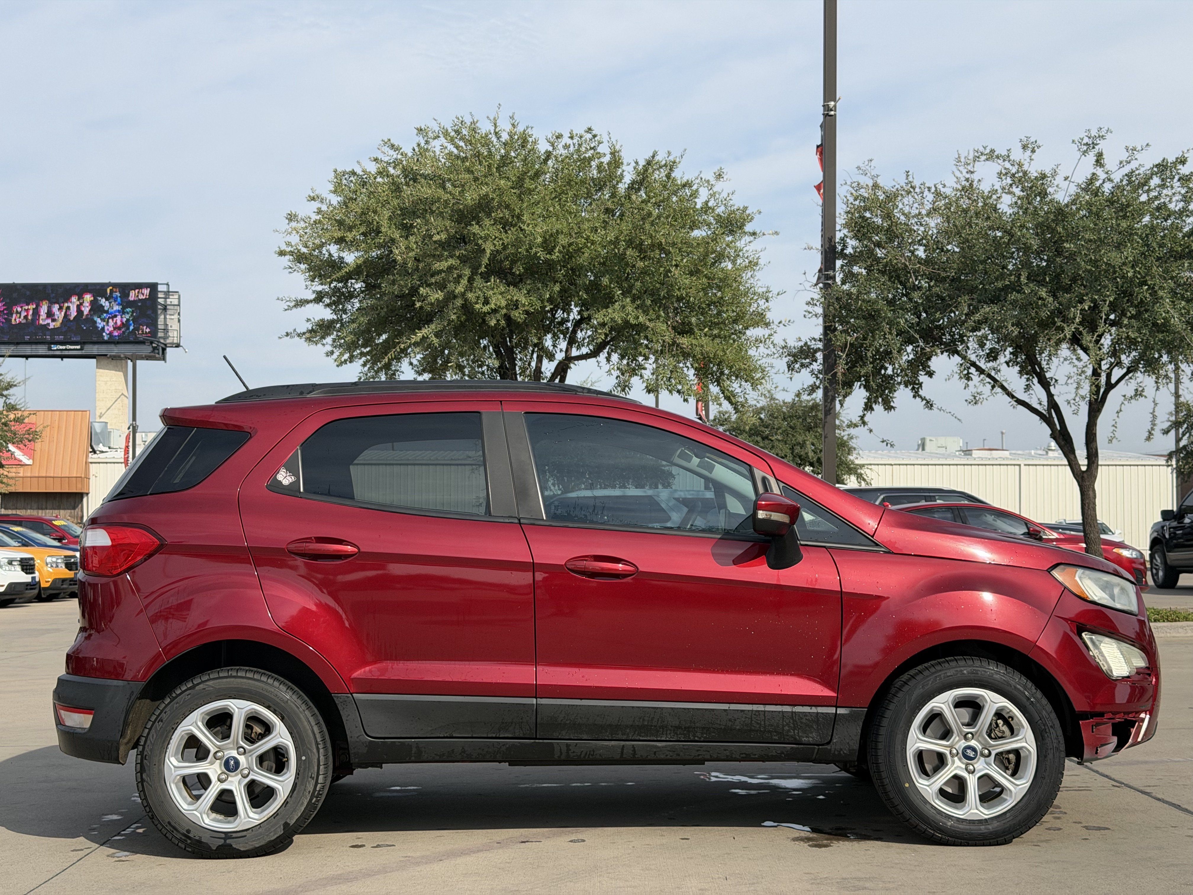 Used 2020 Ford EcoSport SE FWD image 3