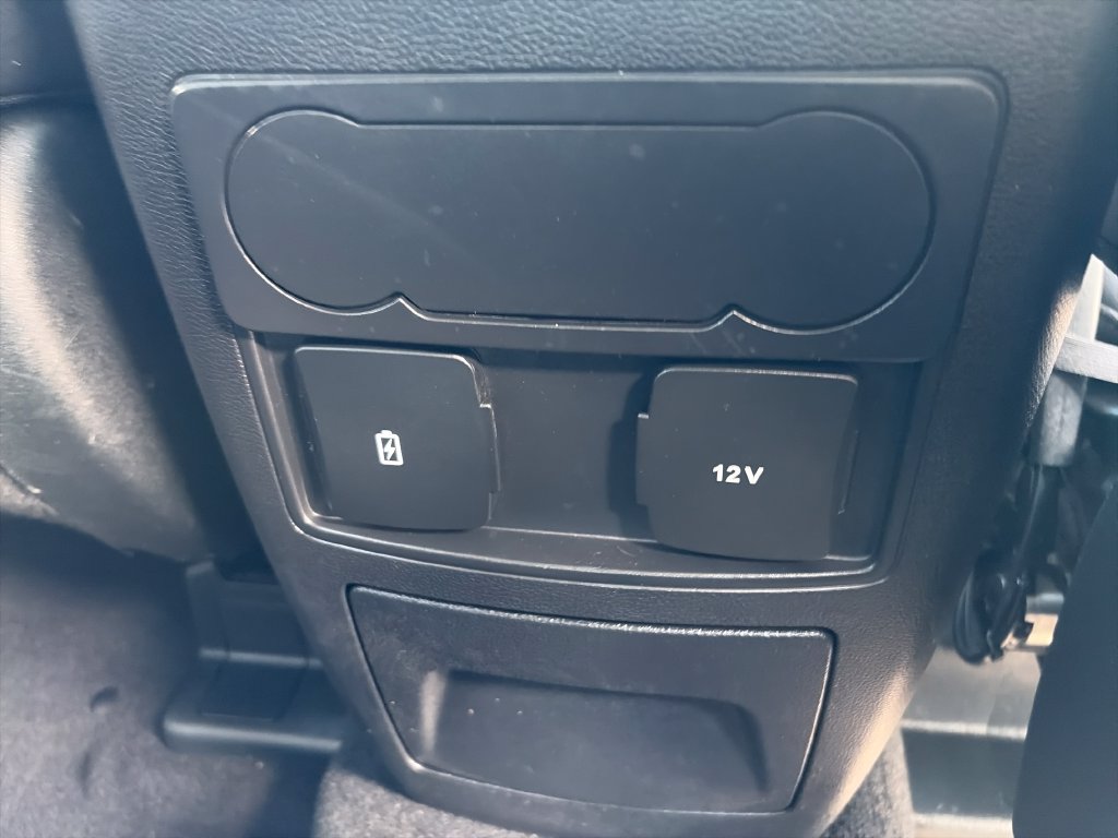 Used 2024 Ford Explorer XLT w/ Equipment Group 202A AWD/4WD image 33