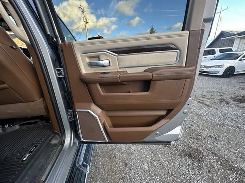 Used 2022 RAM 3500 Laramie image 28