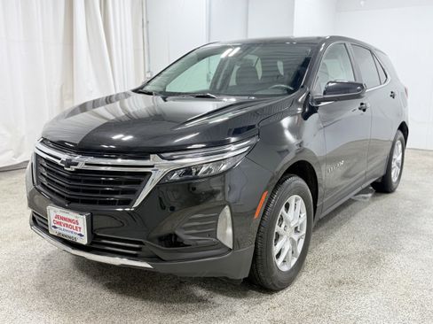 Certified 2023 Chevrolet Equinox LT image 3