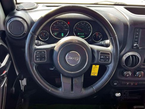 Certified 2017 Jeep Wrangler Unlimited Sport w/ Connectivity Group AWD/4WD image 21