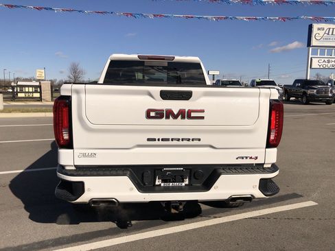Used 2021 GMC Sierra 1500 AT4 w/ AT4 Premium Package image 10