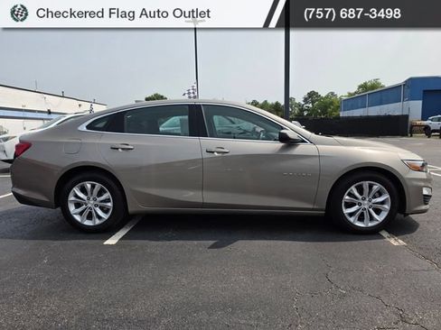 Used 2024 Chevrolet Malibu LT FWD image 9