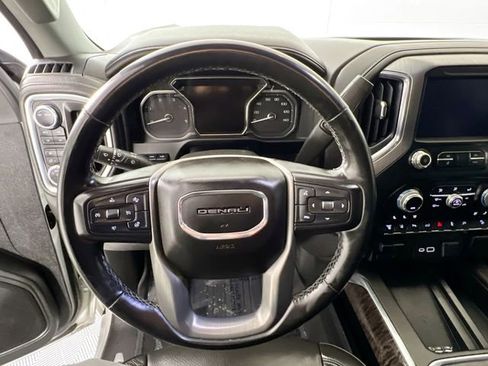 Used 2023 GMC Sierra 2500 Denali w/ Denali Ultimate Package image 8