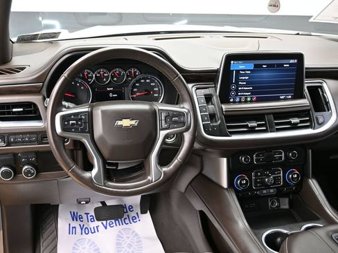 Used 2021 Chevrolet Suburban LT RWD image 31