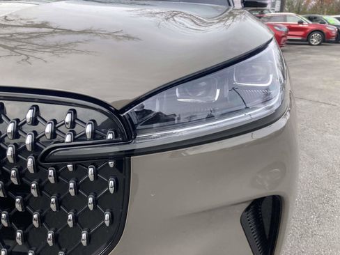 New 2025 Lincoln Aviator Black Label image 11