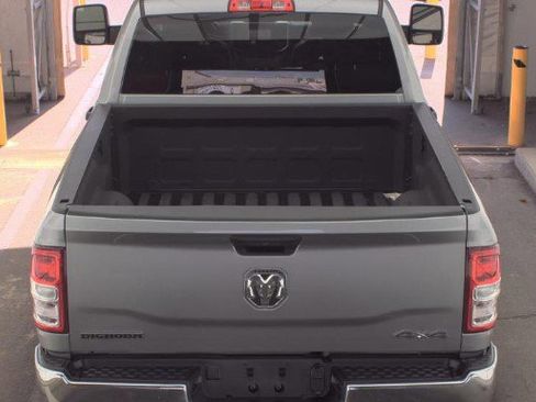 Used 2024 RAM 2500 Big Horn w/ Bed Utility Group image 5