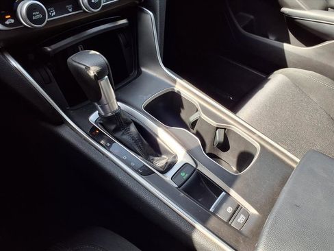 Used 2018 Honda Accord LX image 20