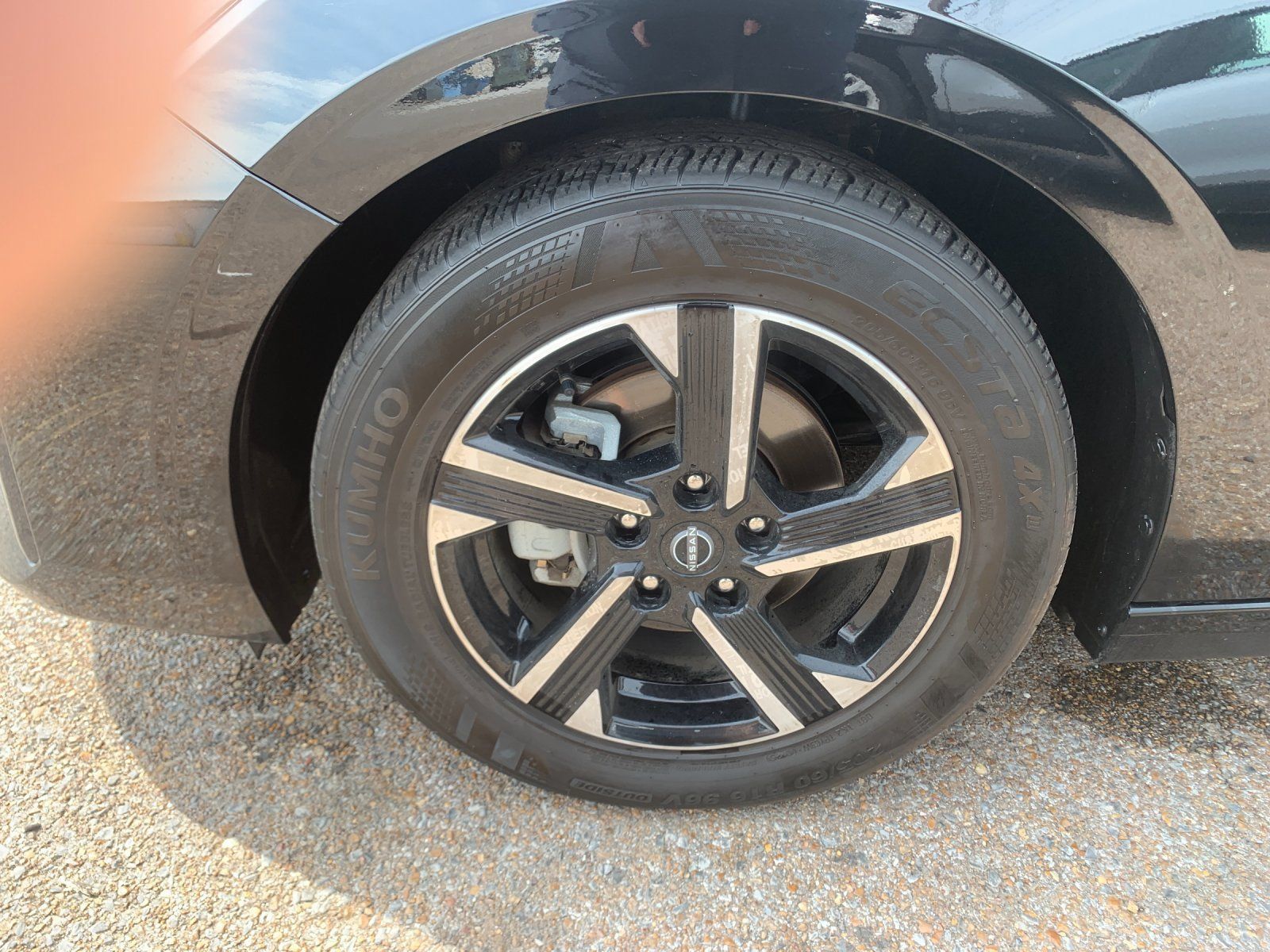 Used 2025 Nissan Sentra SV FWD image 33