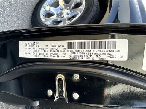 Used 2016 RAM 1500 Laramie image 22