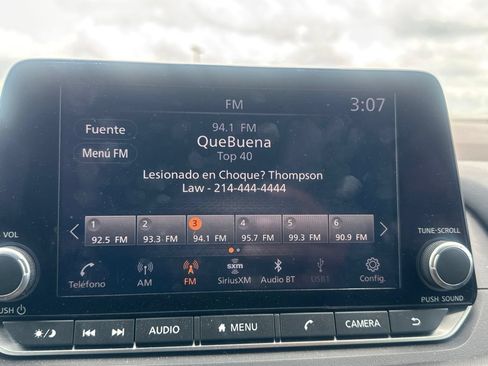 Used 2023 Nissan Rogue SV FWD image 39