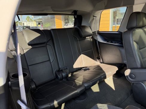 Used 2018 GMC Yukon Denali image 33