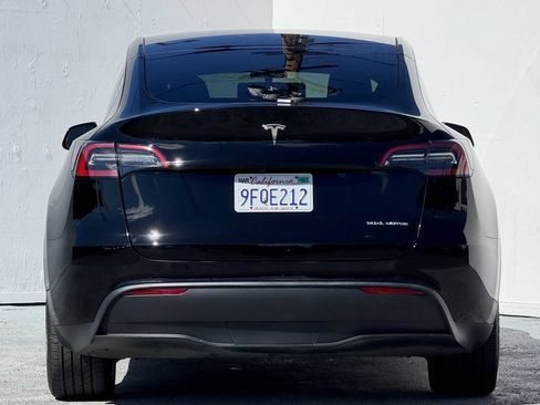 Used 2023 Tesla Model Y Long Range AWD/4WD image 4