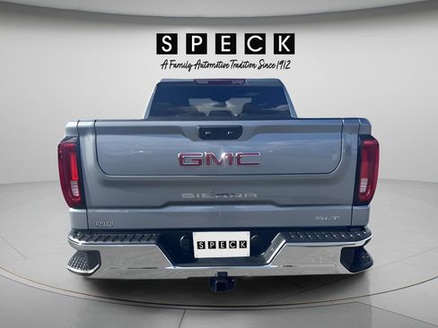 New 2026 GMC Sierra 1500 SLT AWD/4WD image 4