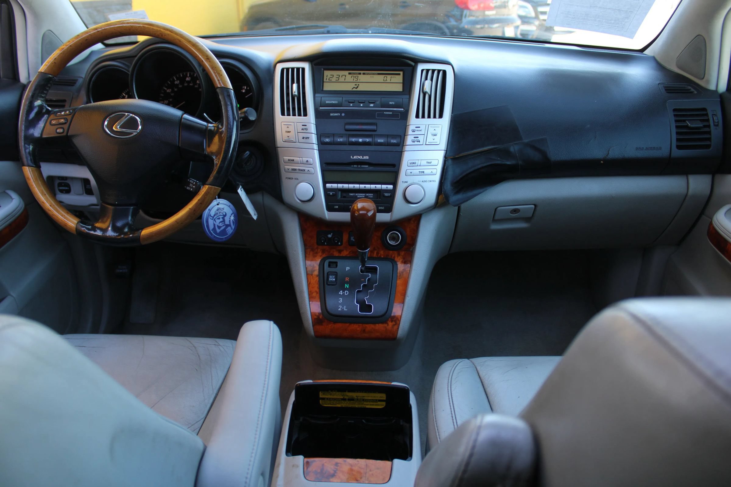 Used 2005 Lexus RX 330 FWD image 12