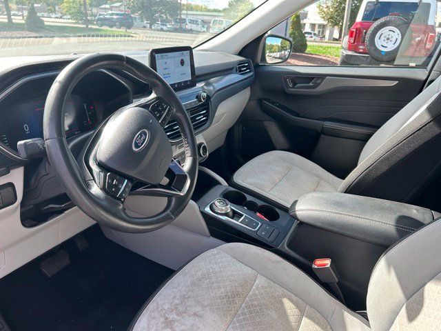 Used 2023 Ford Escape Active AWD/4WD image 14