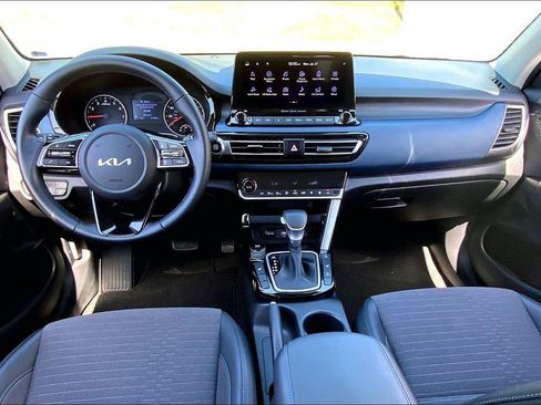 Used 2023 Kia Seltos Nightfall Edition AWD/4WD image 13