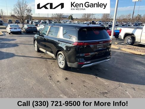 Certified 2024 Kia Carnival LX image 15
