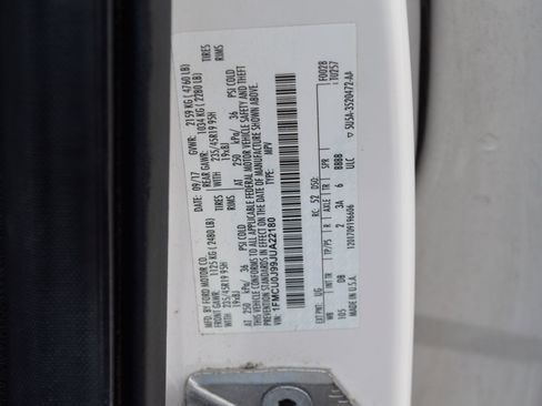 Used 2018 Ford Escape Titanium FWD image 27
