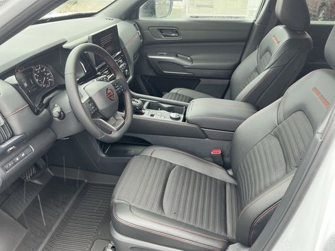 New 2026 Nissan Pathfinder Rock Creek AWD/4WD image 10