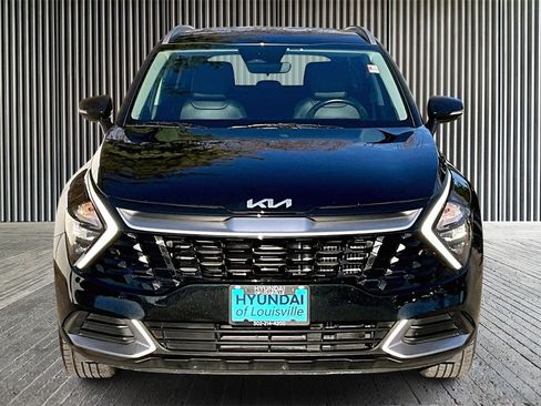 Used 2023 Kia Sportage EX image 3