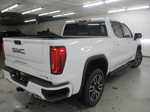 New 2026 GMC Sierra 1500 AT4 w/ AT4 Premium Package AWD/4WD image 8